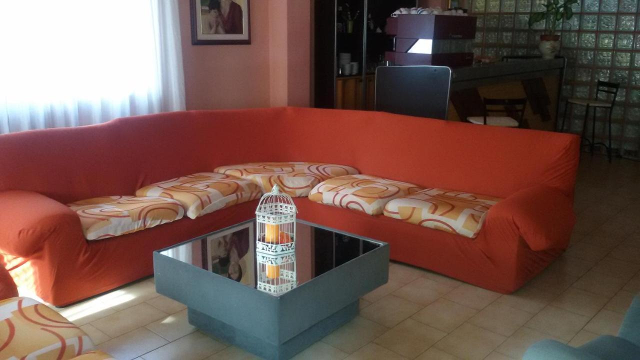 Hotel Le Vigne Contigliano Extérieur photo